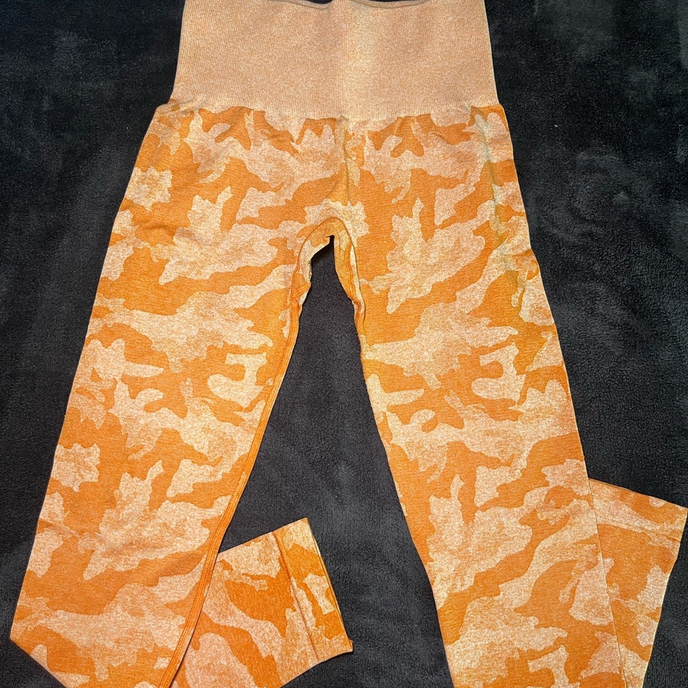 NVGTN Orange Camo leggings